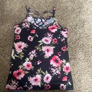 Black tank top flower designs.